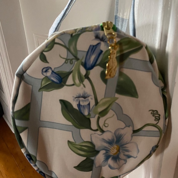 Birdie Barrel Bag in Nantucket Dreams Fabric - Picture 7 of 8